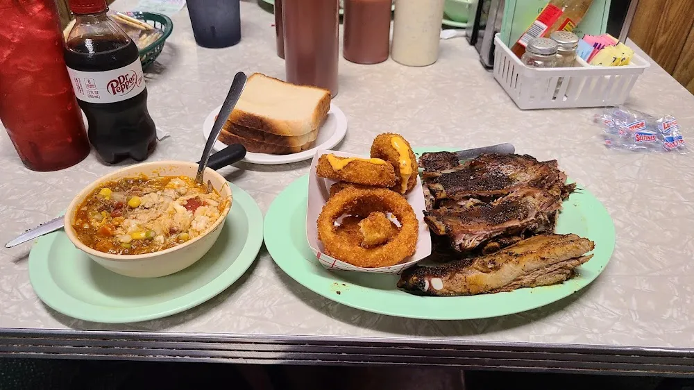 Rib Plate with Onion Rings and Stew